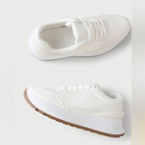 Lulus Cassy White Flatform Sneakers